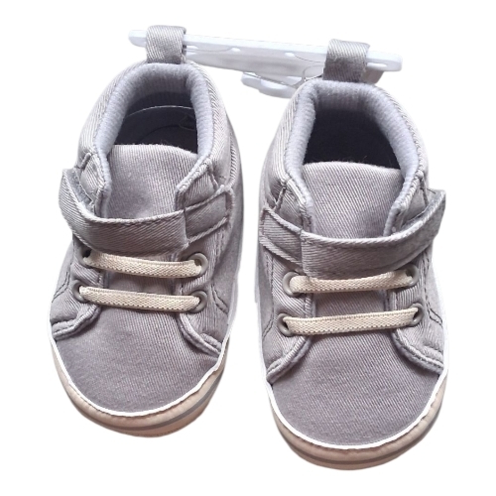 NWT So 'Dorable Grey Baby Infant Sneakers Size 3 / 9-12 months